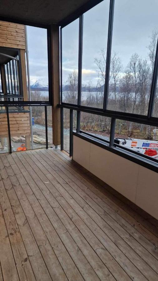 New Modern Apartment - Tromso West Bagian luar foto